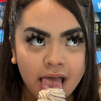 aaliyahsofunsize Nagie