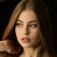 Aliceinadultland Nagie