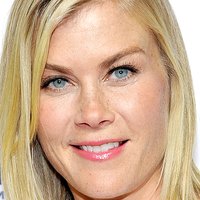 Alison Sweeney Nagie
