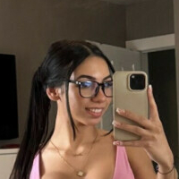 ambzy Nagie