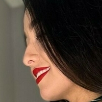 Amparo Valencia Nagie