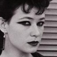 Ann Magnuson Nagie