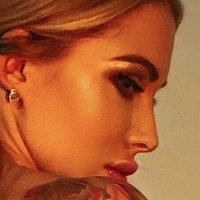 Anna Fox Nagie