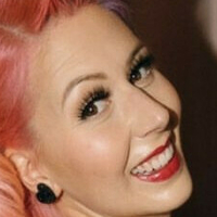 Annalee Belle Nagie