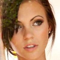 Bethanie Badertscher Nagie
