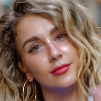 Blonde Power Nagie