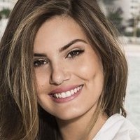 Camila Queiroz Nagie