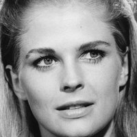 Candice Bergen Nagie