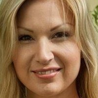Carol Goldnerova Nagie