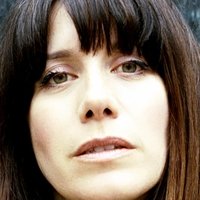 Caroline Catz Nagie