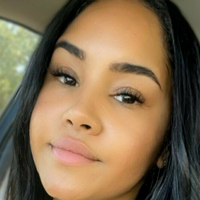 chaslinelle Nagie