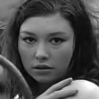 Claudia Gravy Nagie