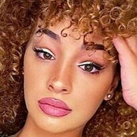 Dana Curly Nagie