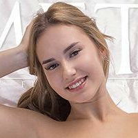 Dana Delight Nagie