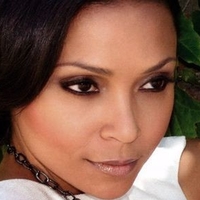 Danielle Nicolet Nagie