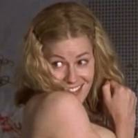 Elisabeth Shue Nagie