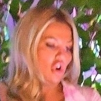 Ellie Mackenzie Nagie
