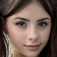 emiliabrookss Nagie
