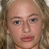 Emily Cockayne Nagie