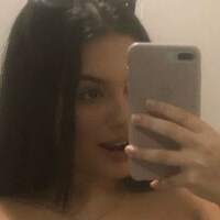 Emily Muniz Nagie