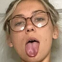 emilywillis18 Nagie