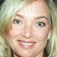 Emma Amos Nagie