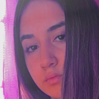 esteftrani Nagie