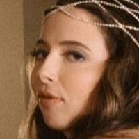 Esther Povitsky Nagie