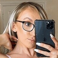 fitnesswithbrogan Nagie