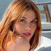 Flávia Charallo Nagie