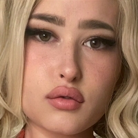Hollyhawthorne Nagie