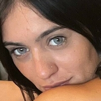 hotmelli Nagie