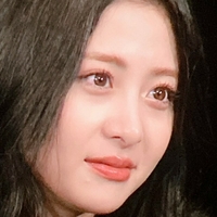 Huh Yunjin 허윤진 Nagie