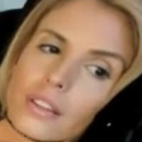 Ich suche den Namen von dieser süßen Cam-Girl Dame! Nagie