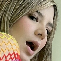 Isabela Pelaez / isapelaezof Nagie