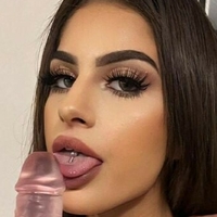 Its.clara_off Nagie