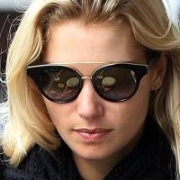 Jessica Hart Nagie