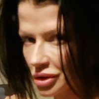 joslynjames Nagie