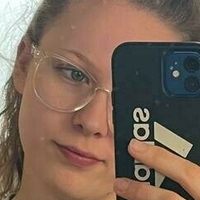 Julia May Nagie