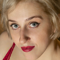 juliajohns Nagie