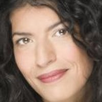 Karina Aktouf Nagie