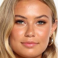 Kennia De Seinne Nagie