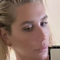 KeshaRose Nagie