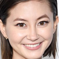 Kimiko Glenn Nagie