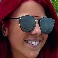 Krissytradio Nagie
