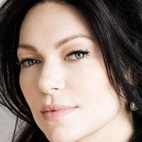 Laura Prepon Nagie