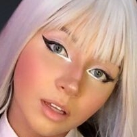 Laura Tsuki Nagie
