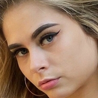 Layla Lennox Nagie