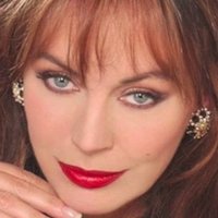 Lesley-Anne Down Nagie