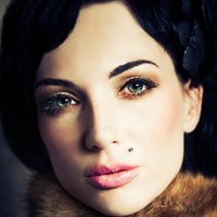 Lily Hex Nagie